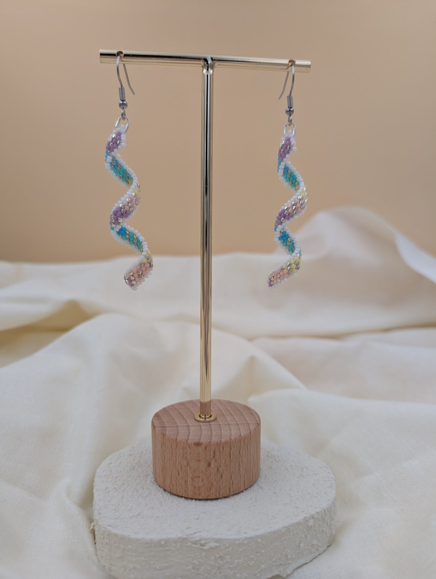Parure artisanale Gaïa : Collier ou bracelet double et boucles d'oreilles, en perles Miyuki