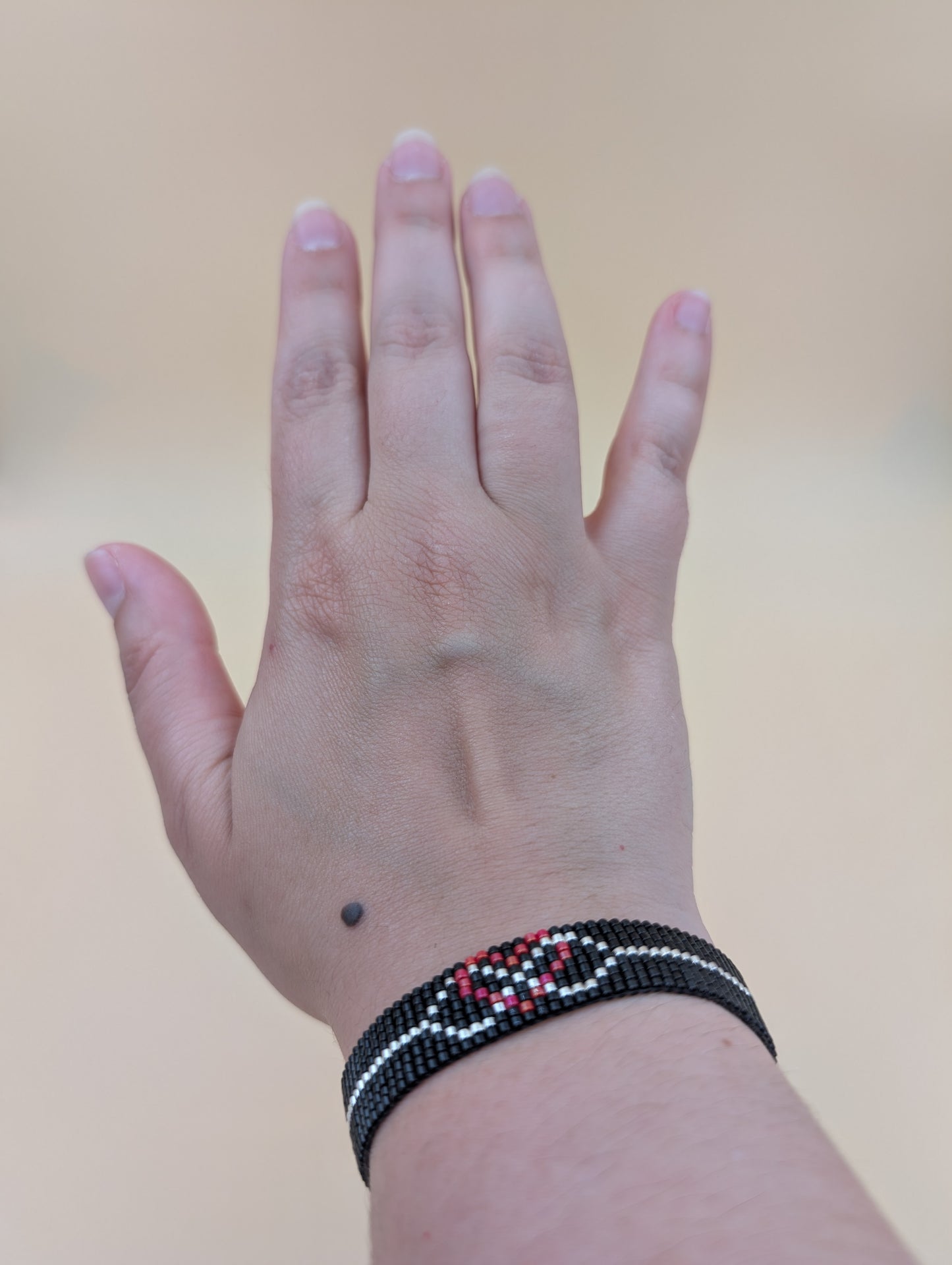 Bracelet artisanal Eternel, tissé en perles Miyuki
