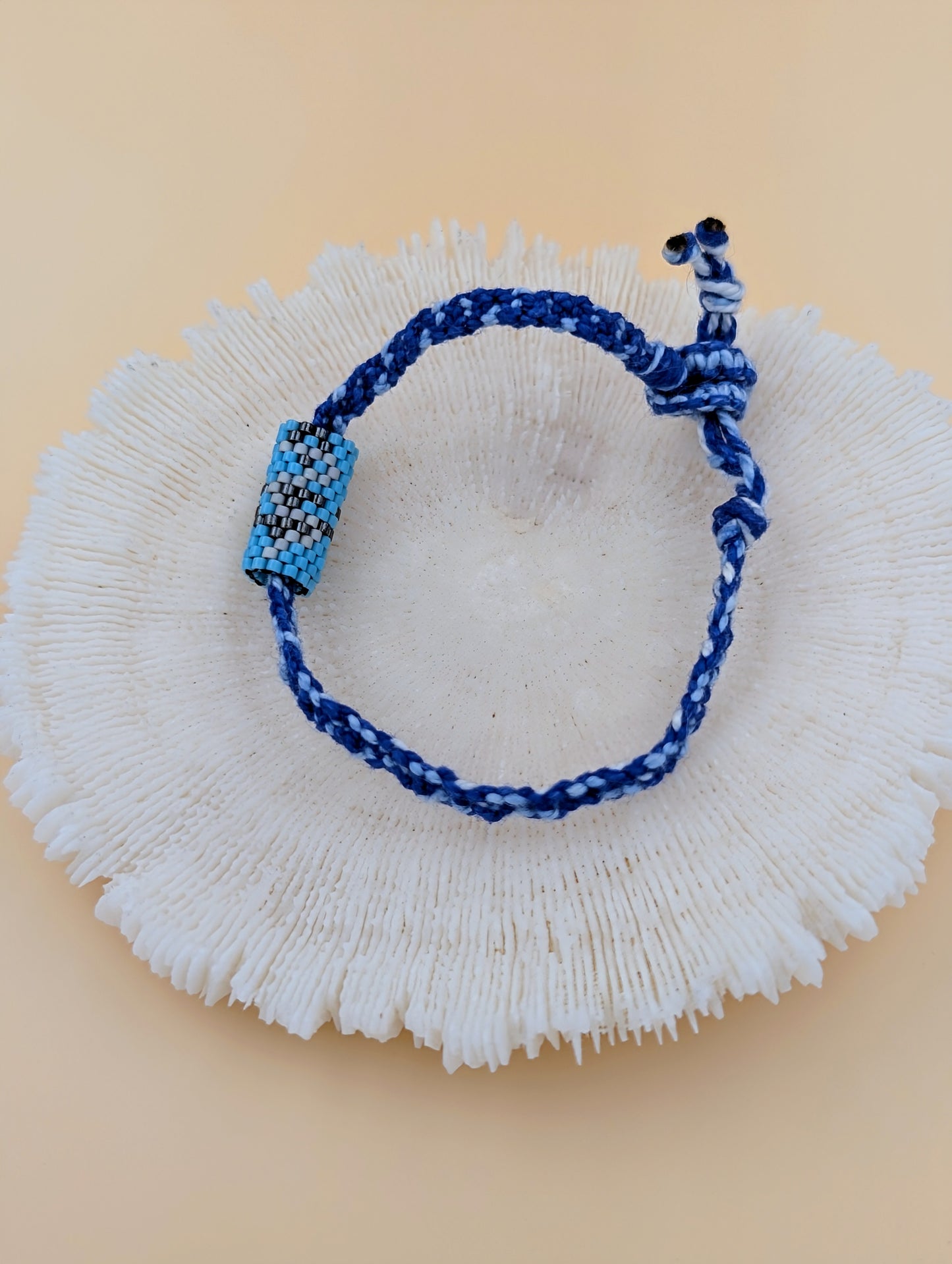 Bracelets artisanaux unisexes Kumi, Feu et Eau