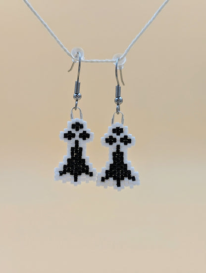 Parure BZH : Collier Triskel et boucles d'oreilles Hermines, en perles Miyuki Delicas