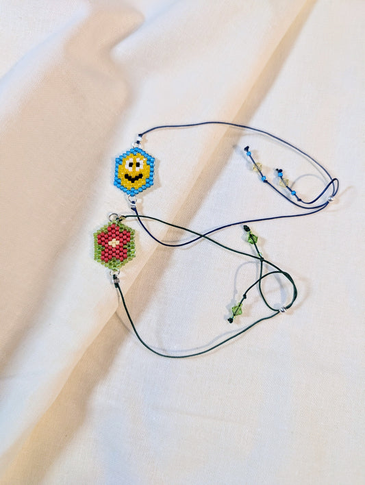 Bracelet artisanal réglable Emoji : "Smile", "Fleur" ou "Peace"