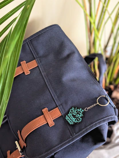 Porte-clés artisanal Whisker, tissé en perles Miyuki